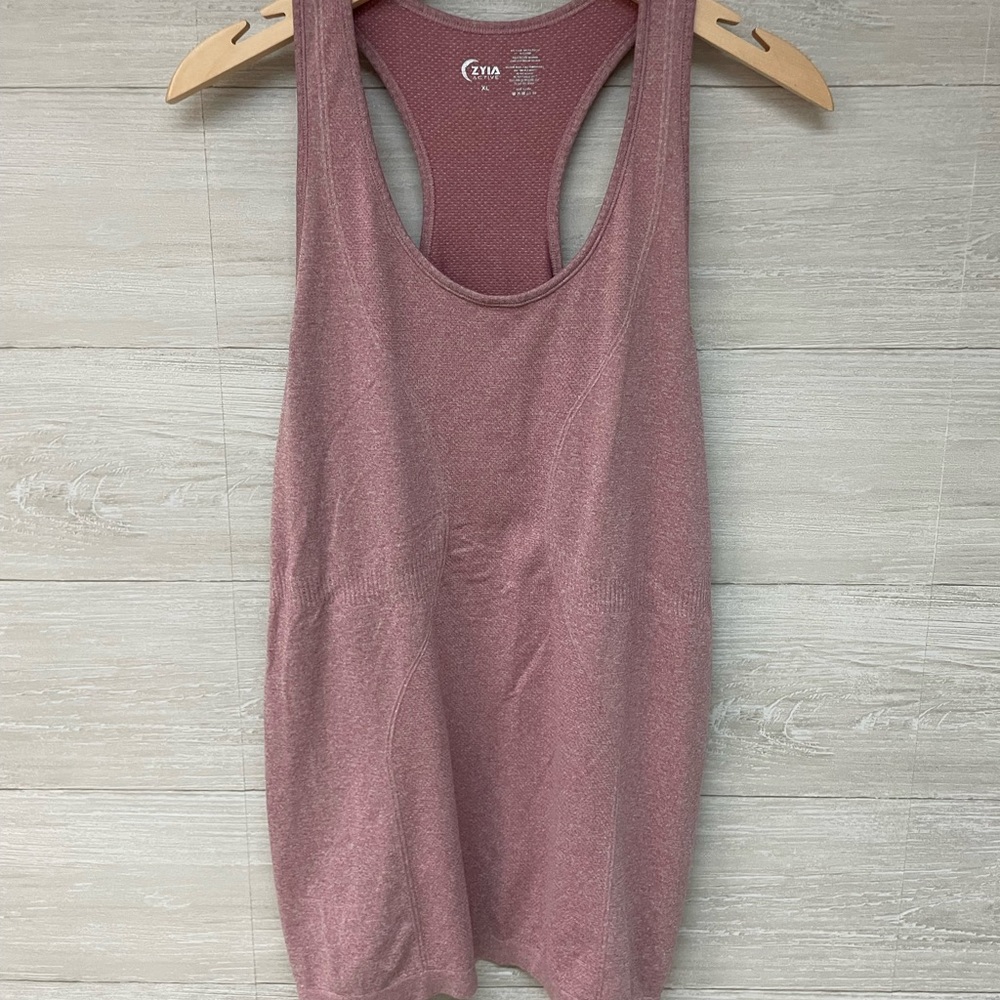 * | ZYIA | tank top. Size XL.